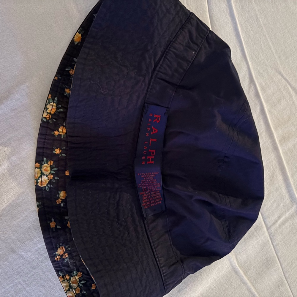 Reversible Ralph Lauren Bucket Hat - Picture 4 of 4